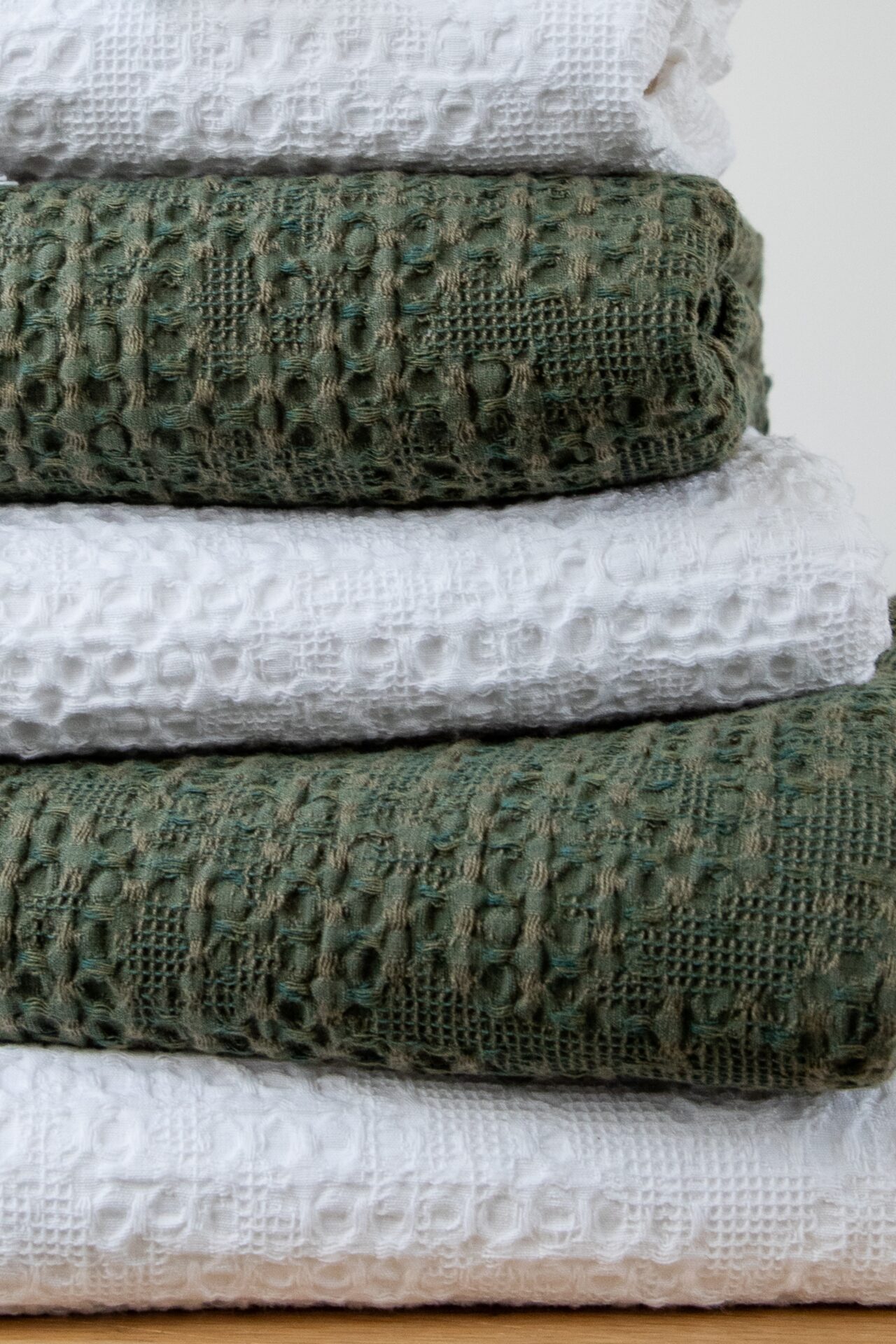 Mixed Waffle Bedspreads