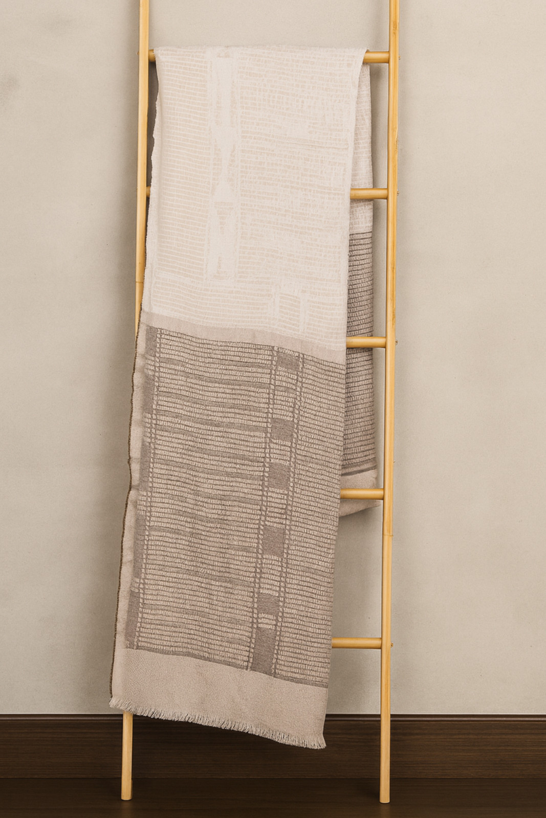 Bogolan Lounge Throw
