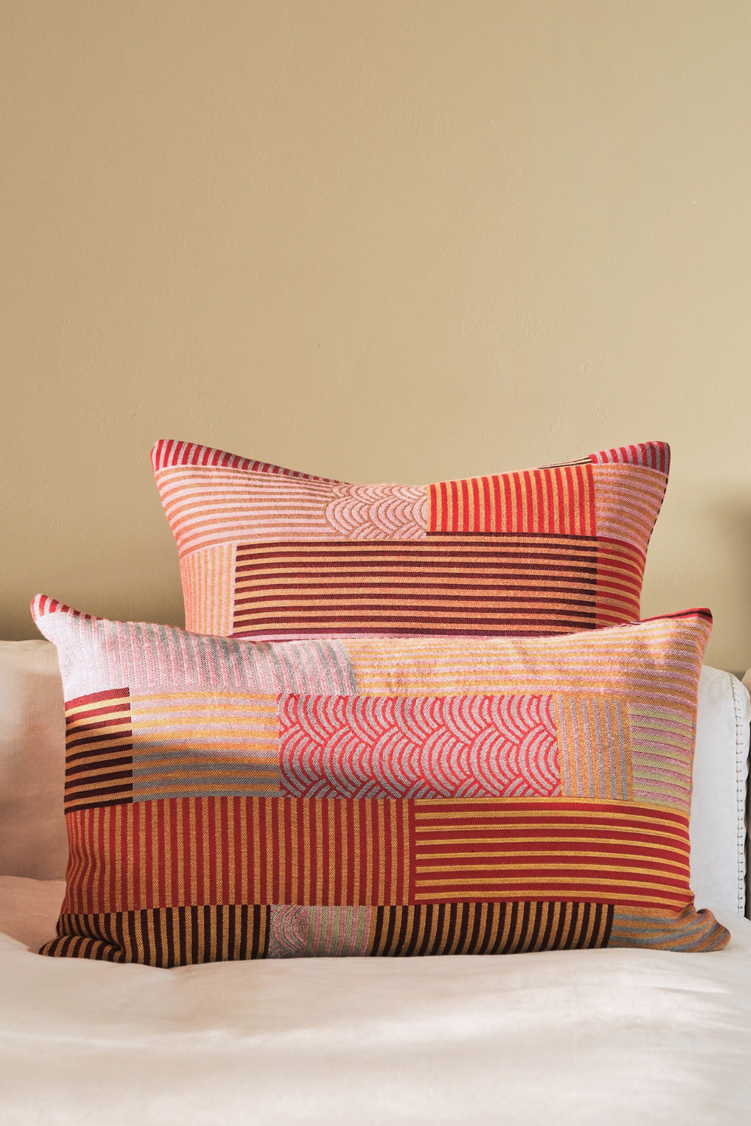 Gondissa Scallops and Stripes Cushion Cover